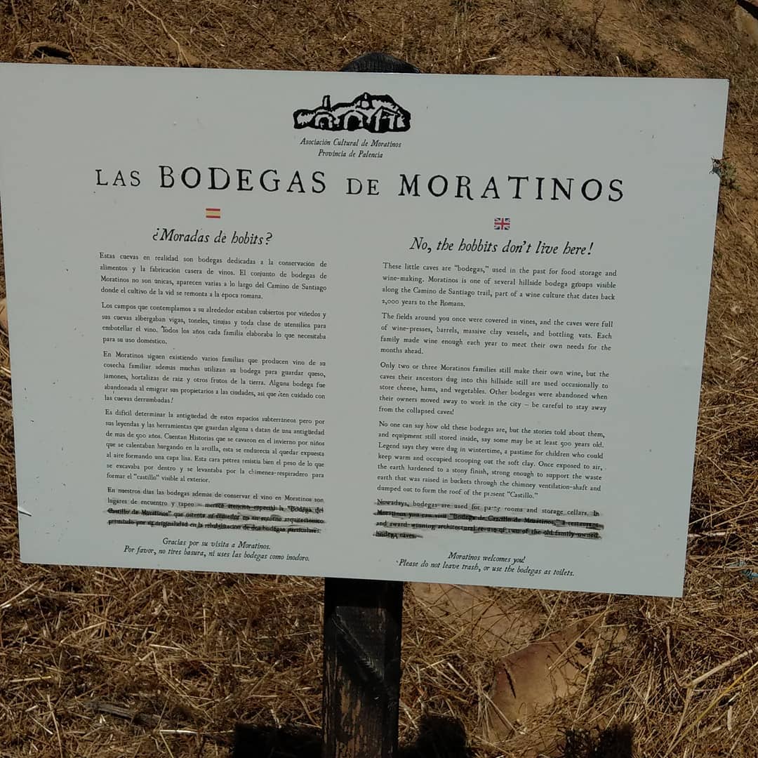 ... Sind leider keine Hobbithöhlen 