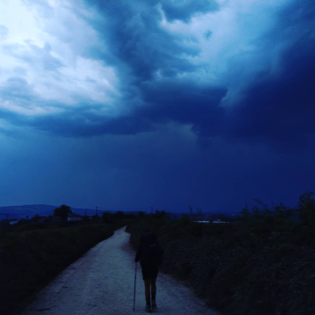 Wir starten direkt ins Gewitter... 