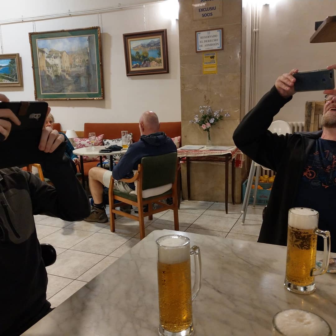 Wenn jeder das Feierabend Bier fotografiert 