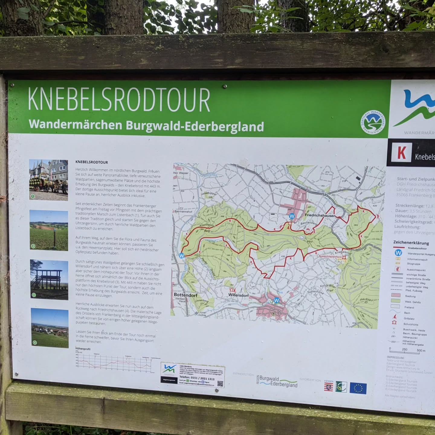 Extratour Knebelsrod Auf den höchsten Berg des Burgwalds. Es hat nicht geregnet.Aber Untergrund war noch nass von der Nacht. Die Gamaschen haben alles sauber gehalten. Nur trocken konnten sie die Füße nicht halten 
